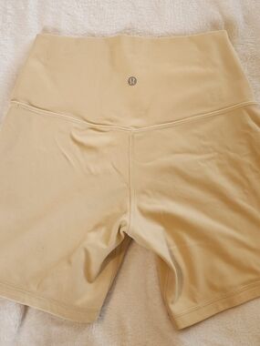 lululemon Align High-Rise Short 6" Size 8